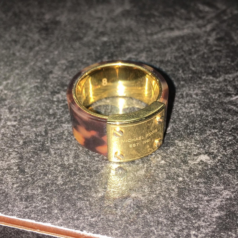 Michael Kors ring